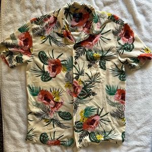 Hawaiian shirt Men size S